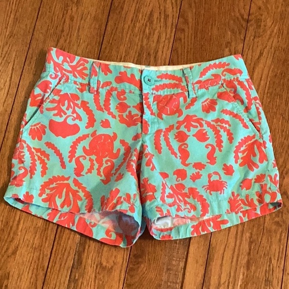 Lilly Pulitzer Callahan shorts. “Don't Be Shellfish”.  Women’s size 4 - Picture 6 of 14